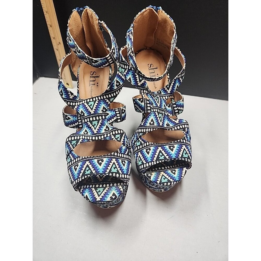 Women's Shi by Journey Wedge Heels Sandals Size 7.5